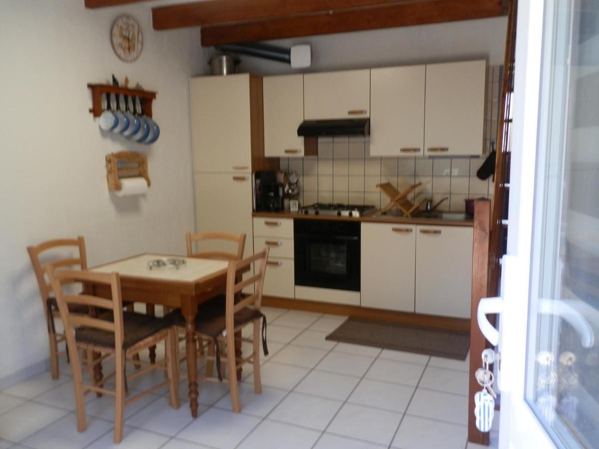 Appartamento Pitchou,location uniquement à la semaine , du samedi 12h au samedi 10h Cassis Esterno foto